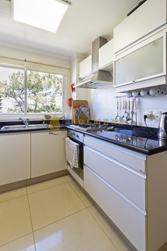 Encantador Departamento De 3 Dormitorios Ideal Para Vivir Todo El Año!!- Ref: 2082
