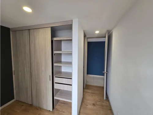 Vendo Apartamento Loma De San José Parte Baja
