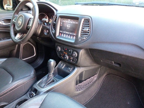 Jeep Compass 2.0 Longitude Flex Aut. 5p