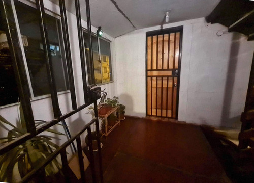 Se Vende Cómodo Departamento En La Comuna De Maipú