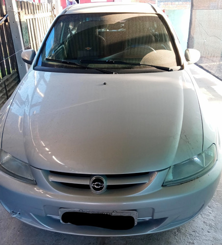 Imagem 2 de 4 de Chevrolet Celta