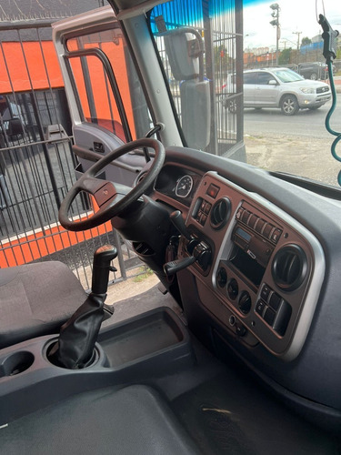 Imagem 11 de 25 de Ford Cargo 1933 4x2 Toco Ano 2014