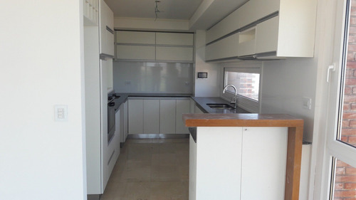 Imagen 4 de 30 de Piso 3 Ambientes Playa Grande Formosa 0. 240681