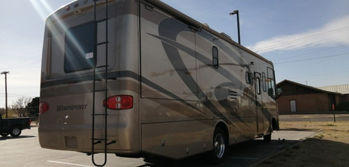 Imagen 5 de 15 de Motorhome Ford Four Winds 2008