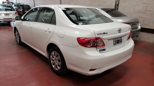 Toyota Corolla 2013 1.8 Xli Mt 136cv