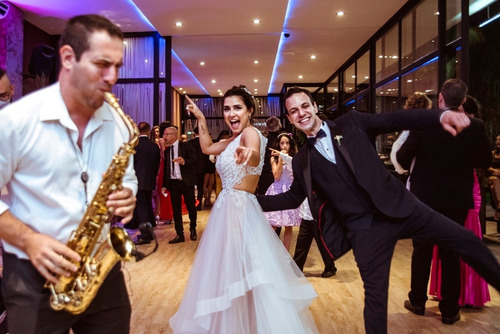 Saxofonista Profesional Show De Saxo Para Eventos Y Fiestas