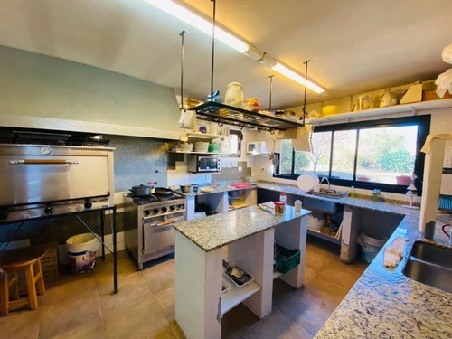 Venta De Vivienda Con Casa De Té En Villa General Belgrano - Inv0035