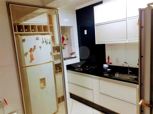Imagem 7 de 30 de 03 Dormitórios, 01 Suíte, 01 Sala, 02 Vagas E Churrasqueira Na Cozinha. Praia Canto Do Forte, - Reo584155