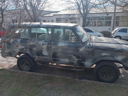 Jeep Wagooner Gladiador 4x4 C/cubos Mágicos,alta Y Baja,