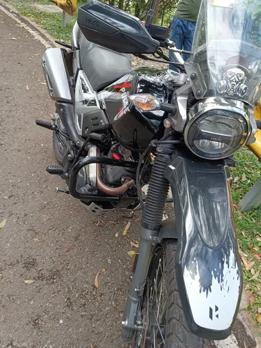 Xpulse 200 2v
