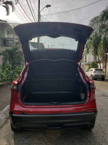 Imagen 4 de 11 de Nissan Qashqai Advance