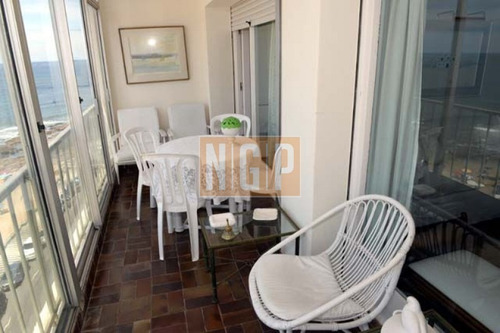 Apartamento En Peninsula, 4 Dormitorios -ref:14331