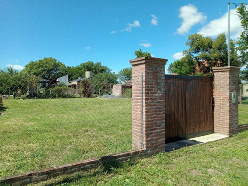 Imagen 2 de 5 de Se Vende Terreno En Jardines De La Costa.