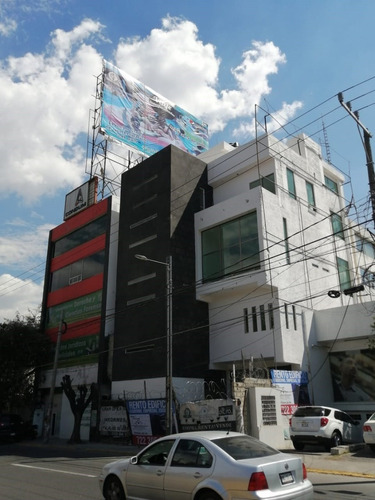 Imagen 1 de 9 de Edificio Nuevo Sobre Paseo Tollocan Cerca Pilares