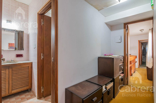 Casa En Venta De 4 Dormitorios En La Plata