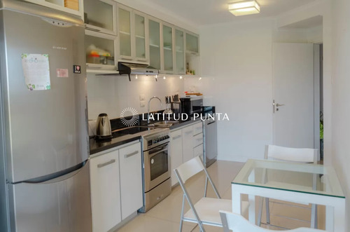 Veramansa, Apartamento De 2 Dormitorios Con Parrillero