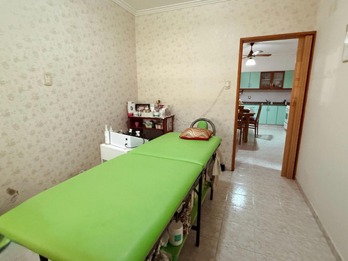 ¡¡casa Excelente, Lista Para Mudarte!! Calle Mitre Al 800