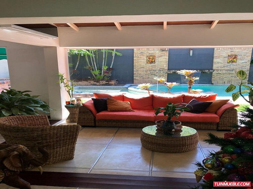 Imagen 8 de 11 de Baja De Precio Lomas Country Planta/agua 100%