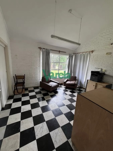 Casa ,local En Venta Pinar Sur Sobre Principal!
