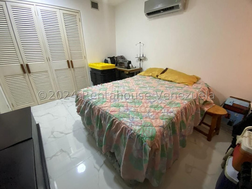 Apartamento En Venta Caribe #25-3172 Johana Blanco