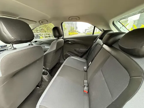 Chevrolet Onix Active