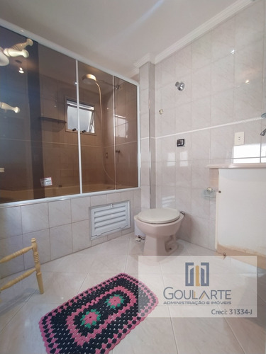 Imagem 14 de 30 de Apartamento Com 2 Dormitórios Sendo 1 Suíte À Menos De 400 Metros Do Mar Na Praia Da Enseada. - 3540