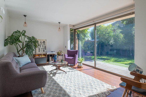 Lindo Patio Con Piscina, Gran Ubicación En Condominio Seguro