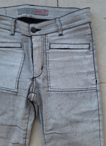 Pantalón Jean Diseño Vitamina Gris Engomadonevado Talle 42/2 (Usado)