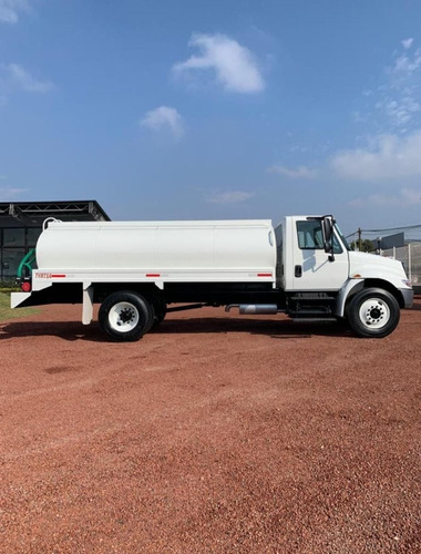 International 4300 Modelo 2015 Pipa 10 Mil Litros