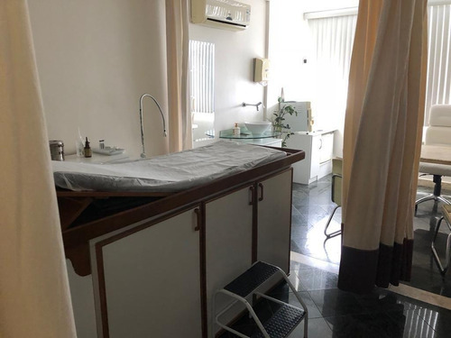 Imagem 5 de 15 de Ótima Sala Comercial Montada Medicina Shopping Icaraí Melhor - 24335