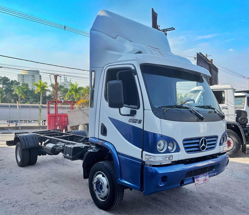 Imagem 1 de 13 de Mercedes Benz Accelo 915 Bau Refrigerado