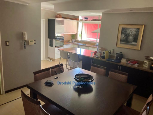 Venta Apartamento En Punta Carretas - 3 Dormitorios, Garaje