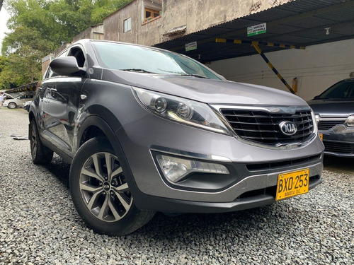 Imagen 3 de 13 de Kia Sportage Revolution Diese Fe Aut 2.0 2015