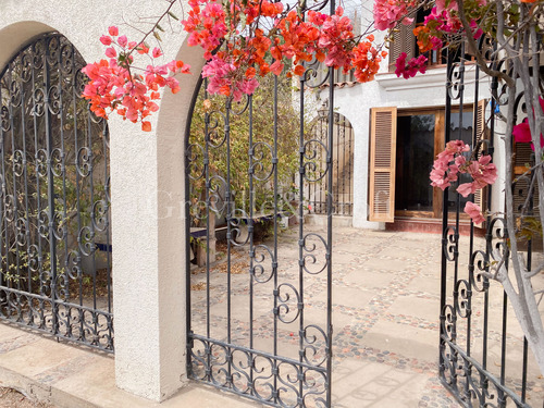 Se Vende Casa 300m2, La Serena (106019)
