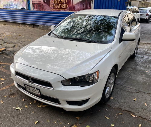 Imagen 1 de 14 de Mitsubishi Lancer