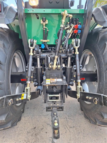 Tractor Chery By Lion Rc1004