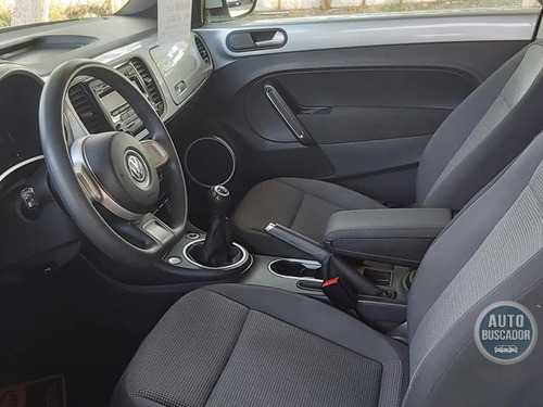 Volkswagen Beetle 2013