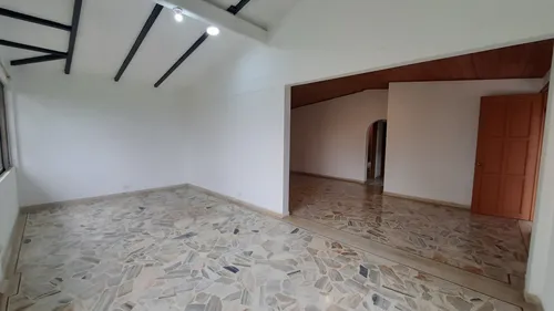 Se Alquila Casa Campestre En La Buitrera