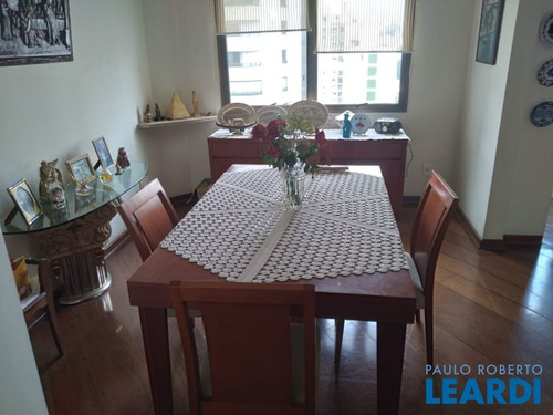 Imagem 2 de 10 de Apartamento - Moema Pássaros - Sp - 631987