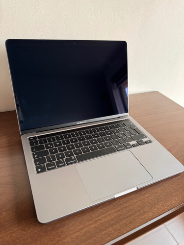 Apple Macbook Pro 13, 2020 Chip M1 256 Gb De Ssd 8 Gb De Ram Gris Espacial (Usado)