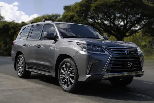 Lexus LX 5.7 570