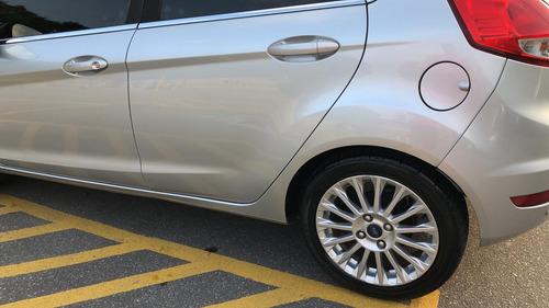Ford Fiesta 1.6 16v Powershift 5p Hatch Flex 5p Revisado
