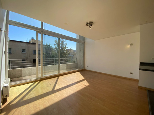 Duplex Parque Bustamante