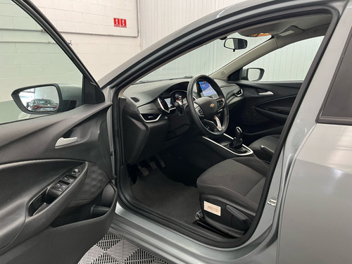 Chevrolet Onix plus 1.0 Lt 4p