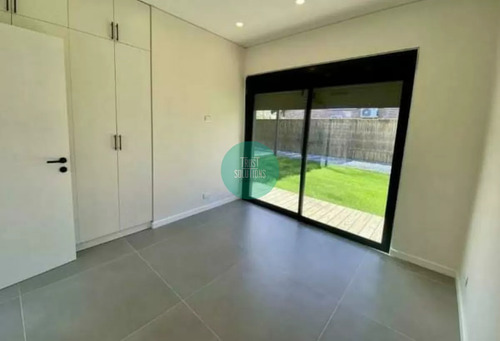 Venta Casa 4d A Estrenar Golf Punta A Metros Del Mar