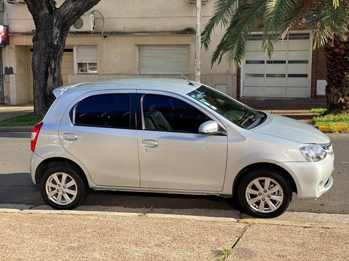 Toyota Etios 1.5 Xls