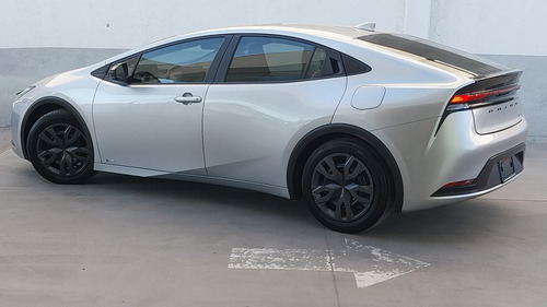 Toyota Prius 2023