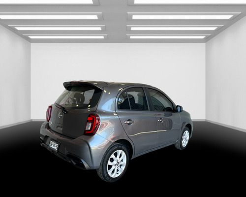 Nissan March 1.6 Advance Mt