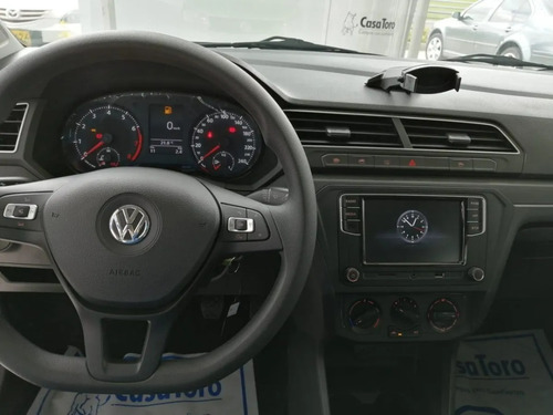 Imagen 14 de 15 de Volkswagen Voyage Comfortline Mecánico As
