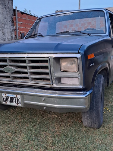Ford F-100 3.6 Lujo